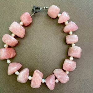 Chunky 18 inch rose quartz necklace shiny quartz w/ pearl spacers toggle closure